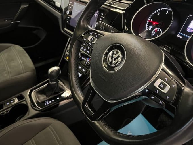2025 Volkswagen Touran