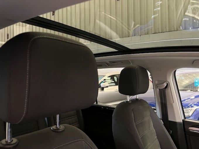 2025 Volkswagen Touran