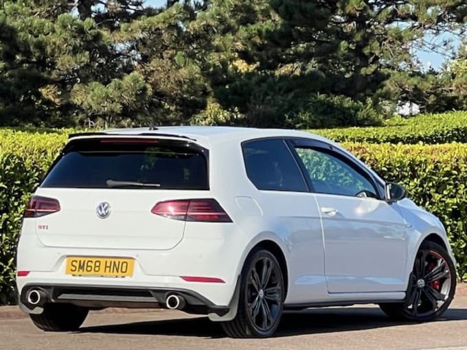 2025 Volkswagen Golf