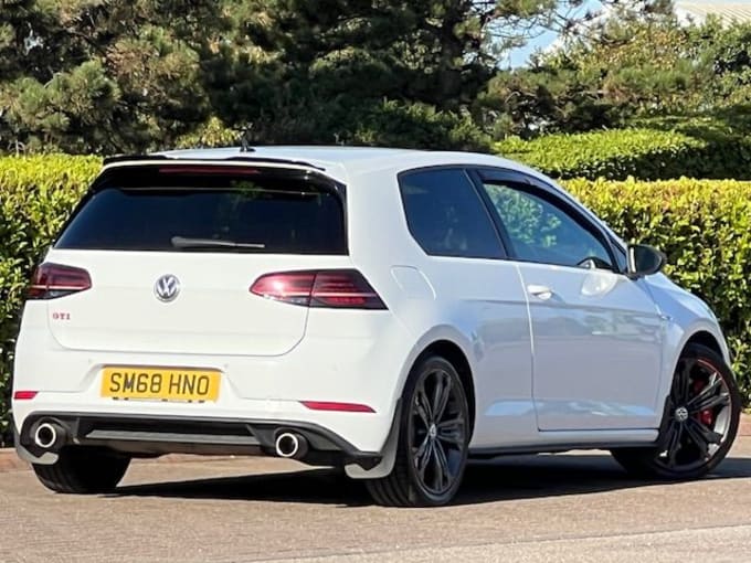 2025 Volkswagen Golf