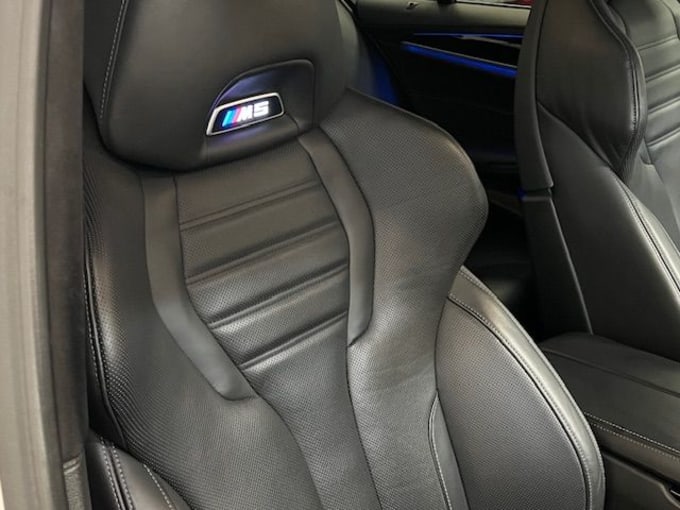 2022 BMW M5