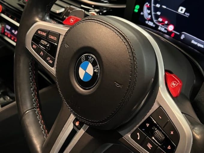 2022 BMW M5