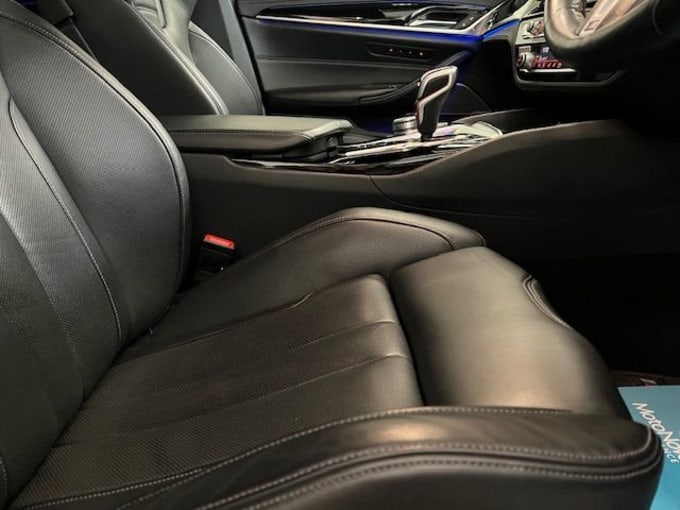 2022 BMW M5