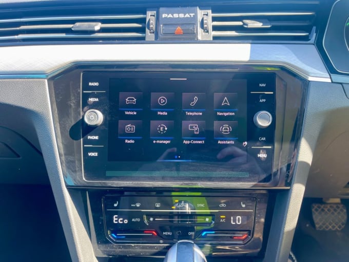 2025 Volkswagen Passat