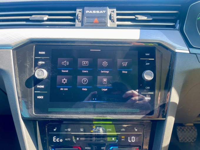 2025 Volkswagen Passat