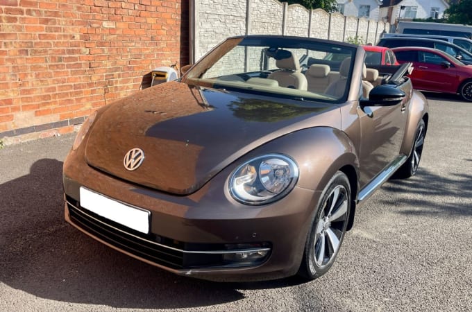 2025 Volkswagen Beetle