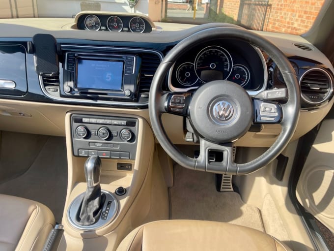 2025 Volkswagen Beetle