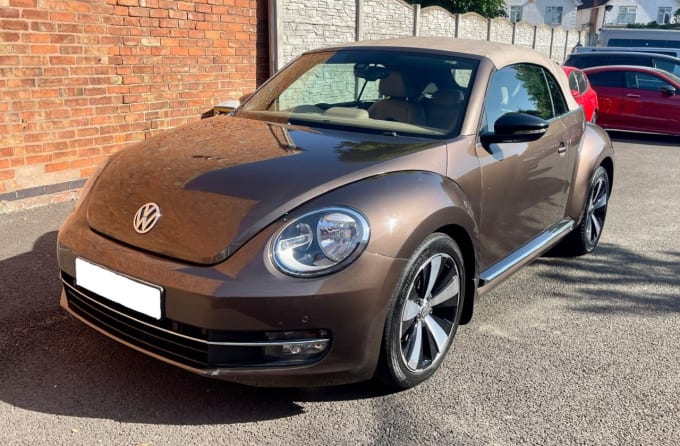 2025 Volkswagen Beetle