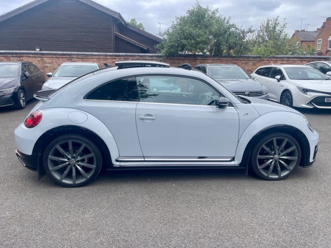 2025 Volkswagen Beetle