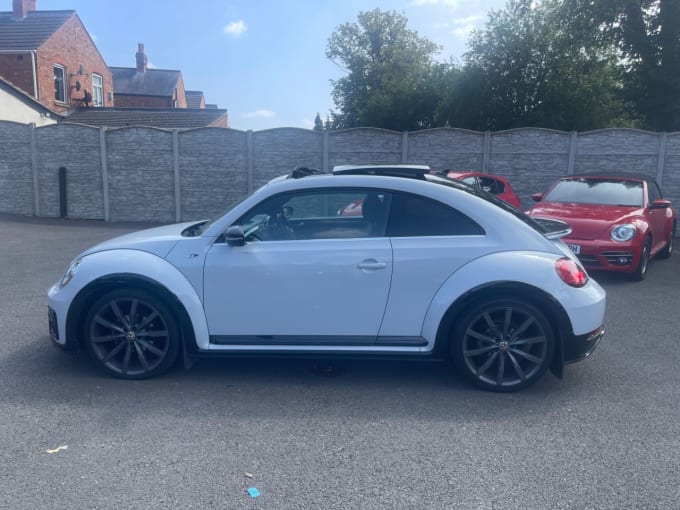 2025 Volkswagen Beetle