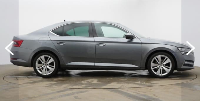 2025 Skoda Superb