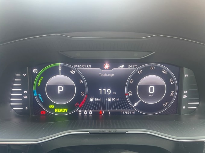 2025 Skoda Superb