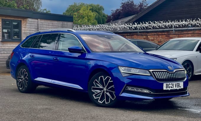 2025 Skoda Superb
