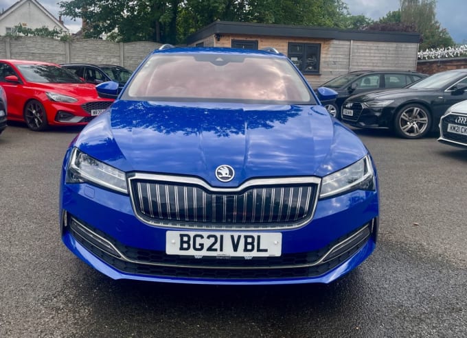 2025 Skoda Superb