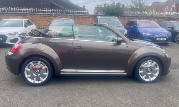 2025 Volkswagen Beetle