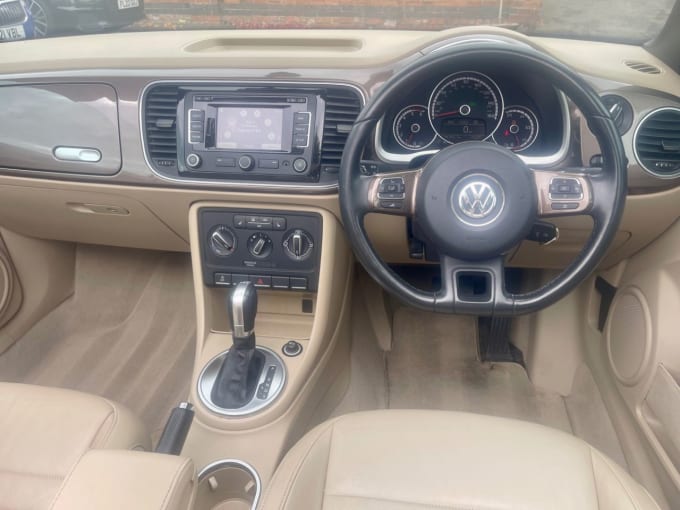 2025 Volkswagen Beetle