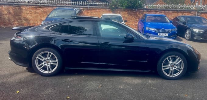 2025 Porsche Panamera