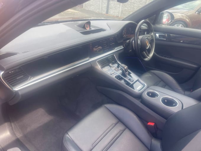 2025 Porsche Panamera