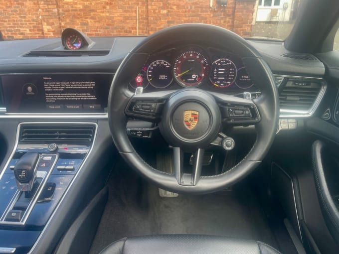 2025 Porsche Panamera