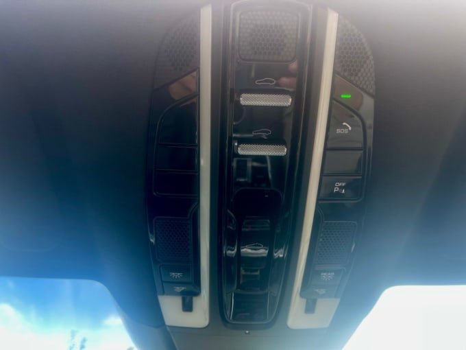 2025 Porsche Panamera