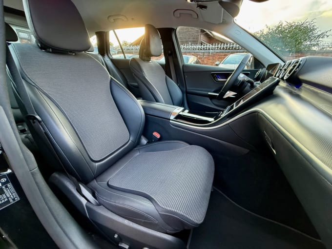 2025 Mercedes-benz C 200