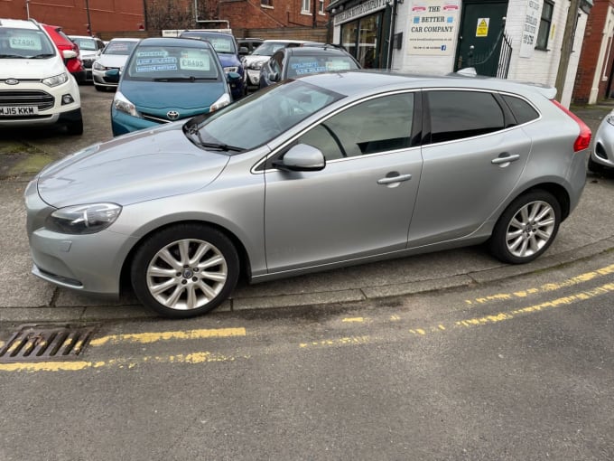 2014 Volvo V40