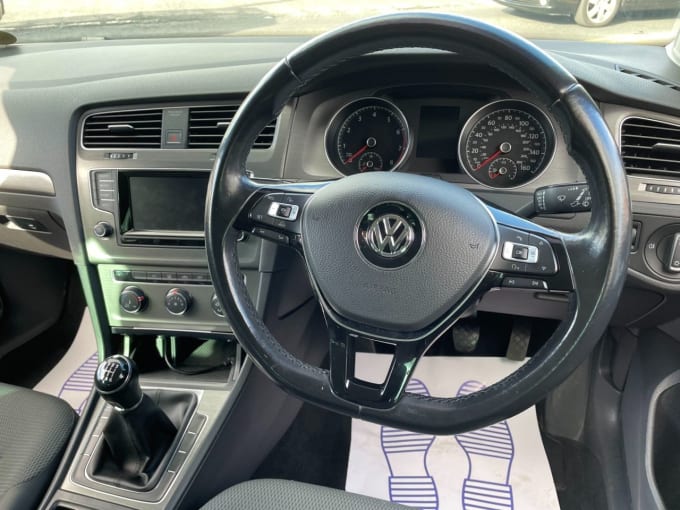 2024 Volkswagen Golf