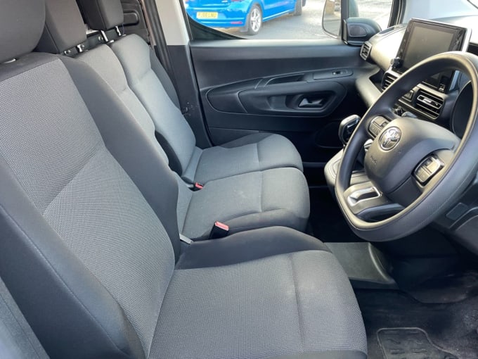 2025 Toyota Proace City