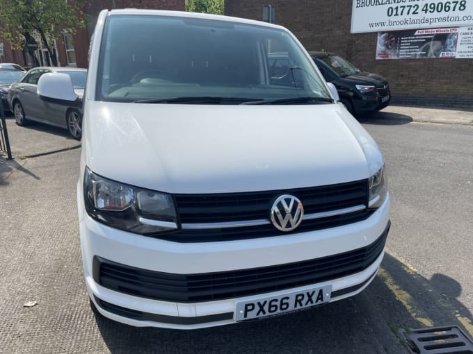 2025 Volkswagen Transporter