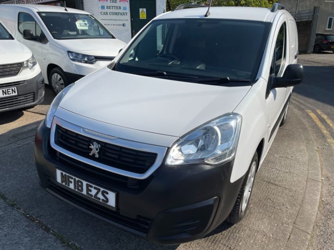 2025 Peugeot Partner