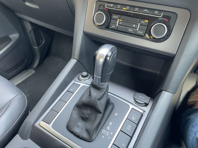 2025 Volkswagen Amarok
