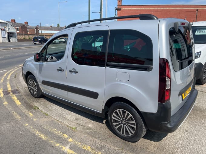 2025 Peugeot Partner Tepee