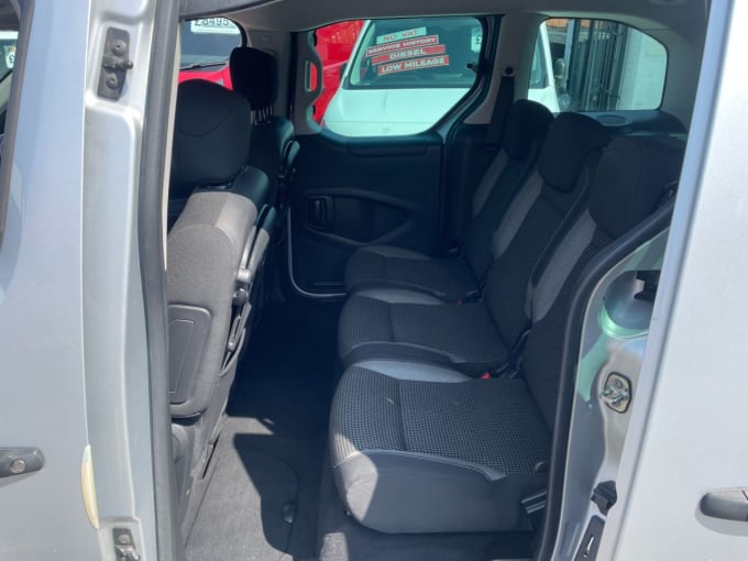 2025 Peugeot Partner Tepee