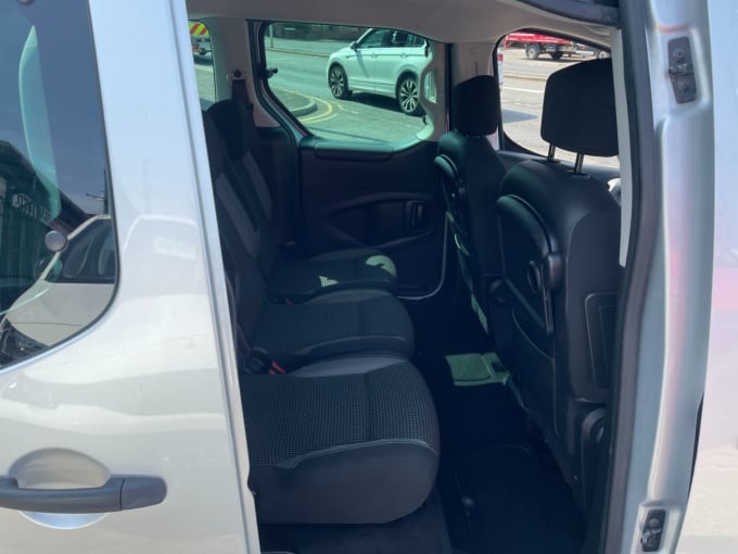 2025 Peugeot Partner Tepee