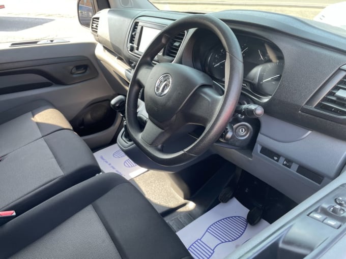2025 Vauxhall Vivaro