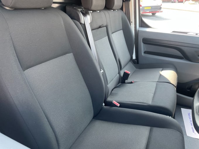2025 Vauxhall Vivaro
