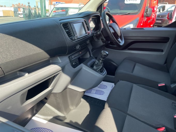 2025 Vauxhall Vivaro