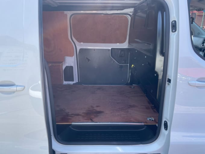 2025 Vauxhall Vivaro