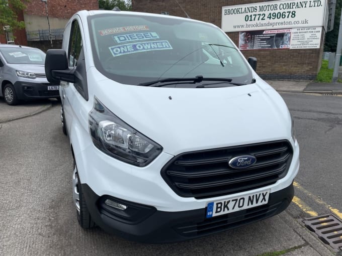 2025 Ford Transit Custom