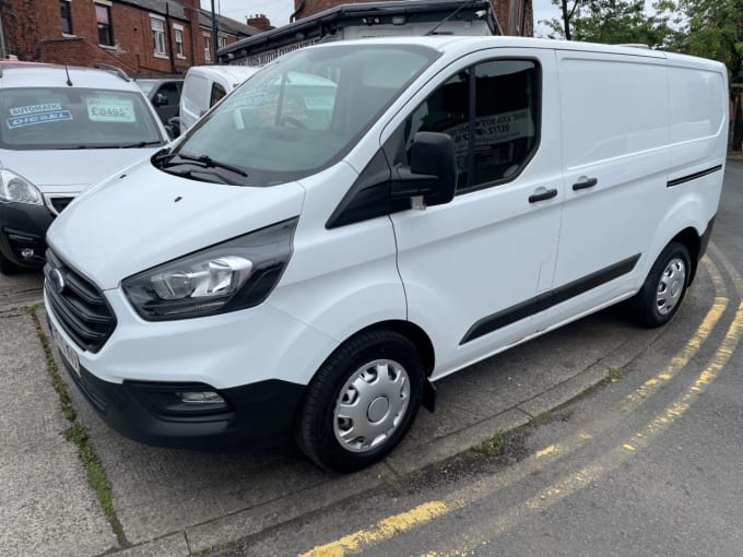 2025 Ford Transit Custom