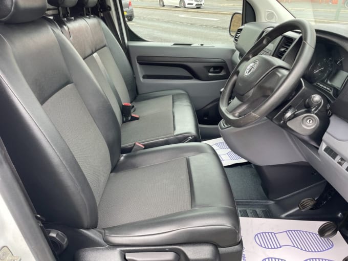 2025 Vauxhall Vivaro