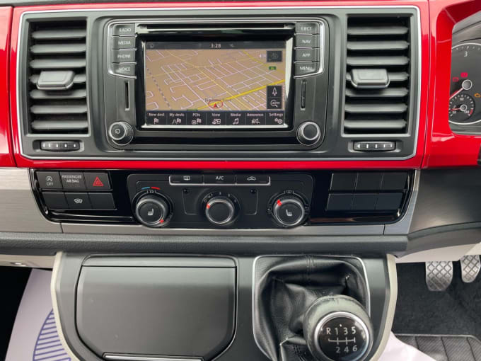 2025 Volkswagen Transporter