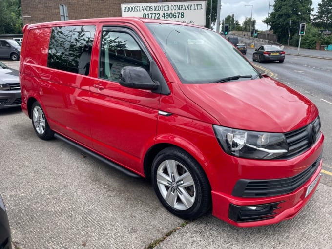 2025 Volkswagen Transporter