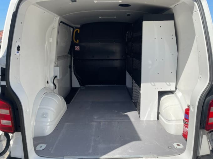 2025 Volkswagen Transporter