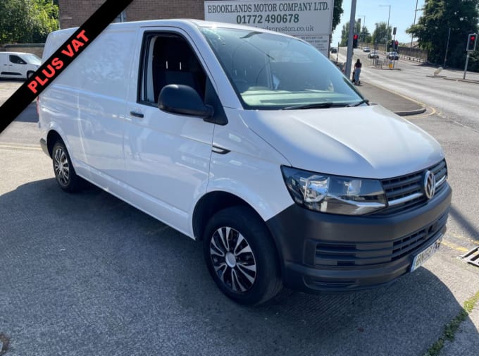 2025 Volkswagen Transporter