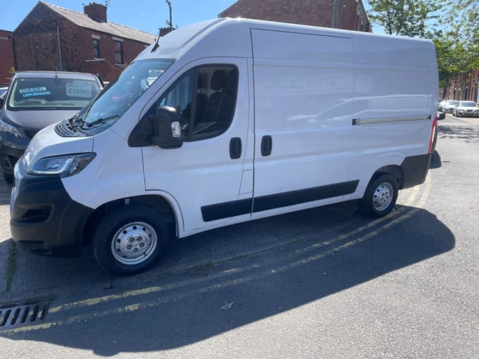 2025 Peugeot Boxer