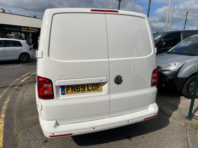 2025 Volkswagen Transporter