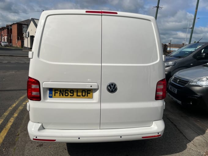 2025 Volkswagen Transporter
