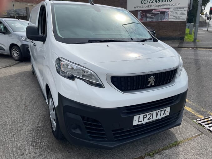 2025 Peugeot Expert