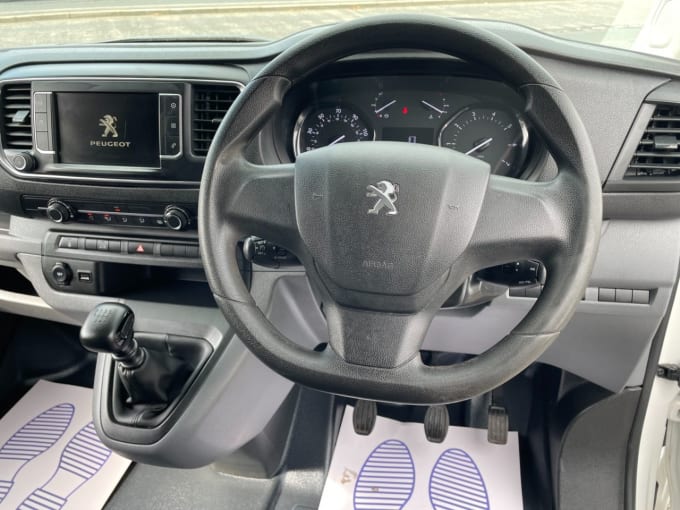 2025 Peugeot Expert